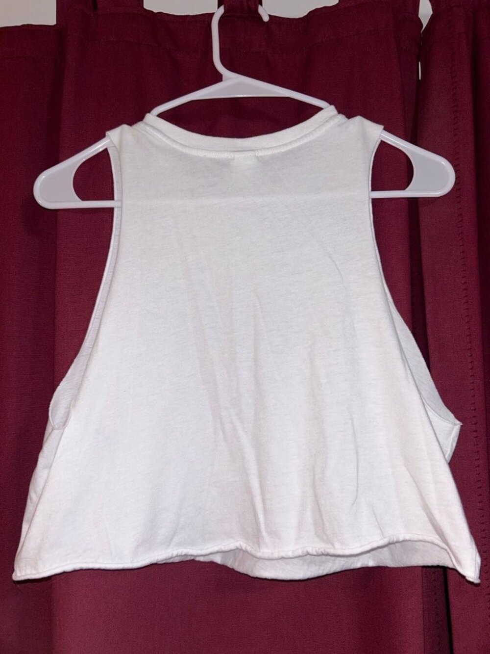 Urban Groove white cropped tank top size medium